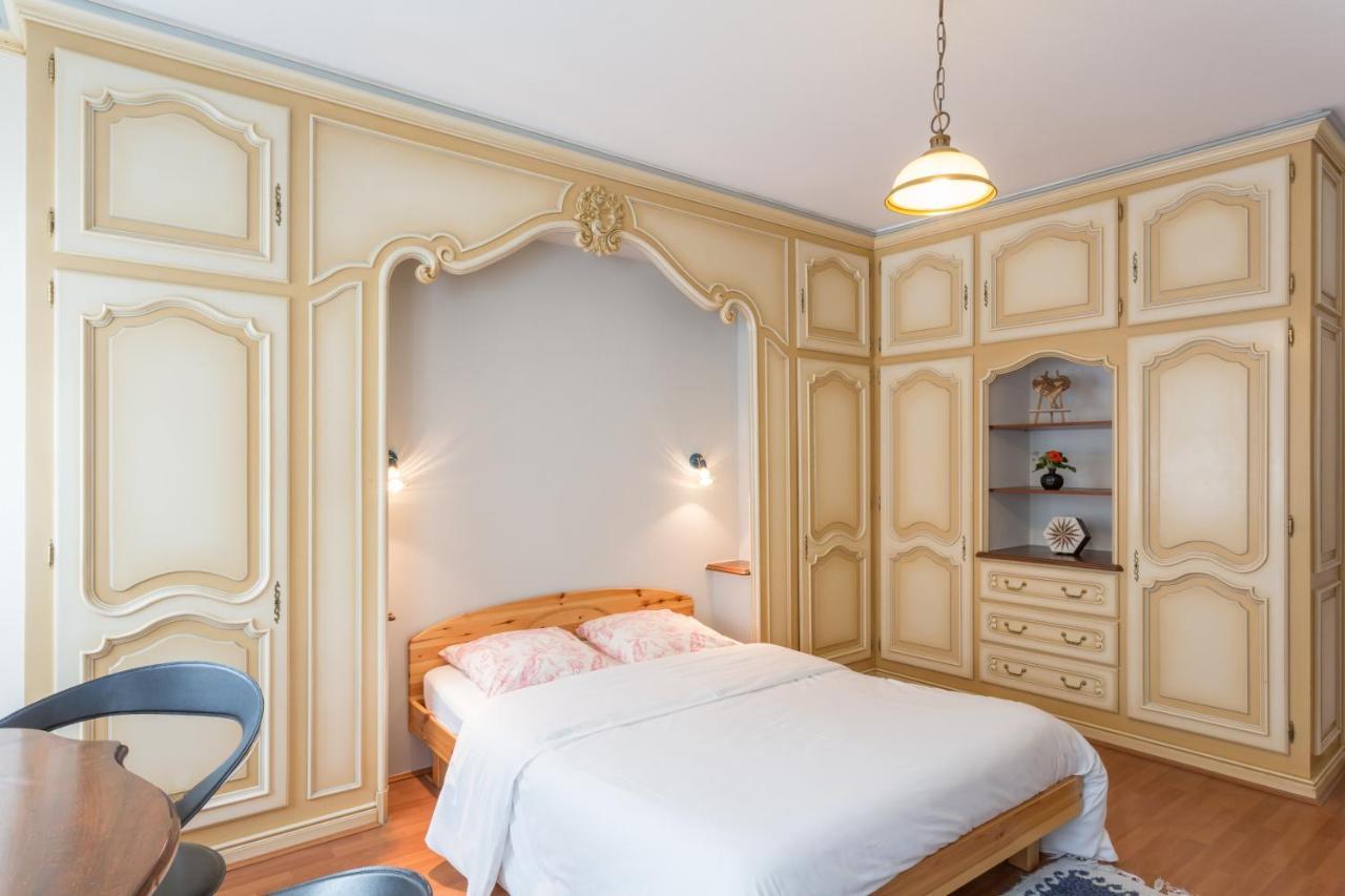 Hotel Restaurant Collin Ferrette ภายนอก รูปภาพ